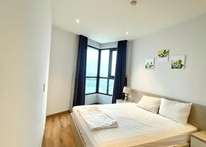 Căn hộ Greenbay Premium